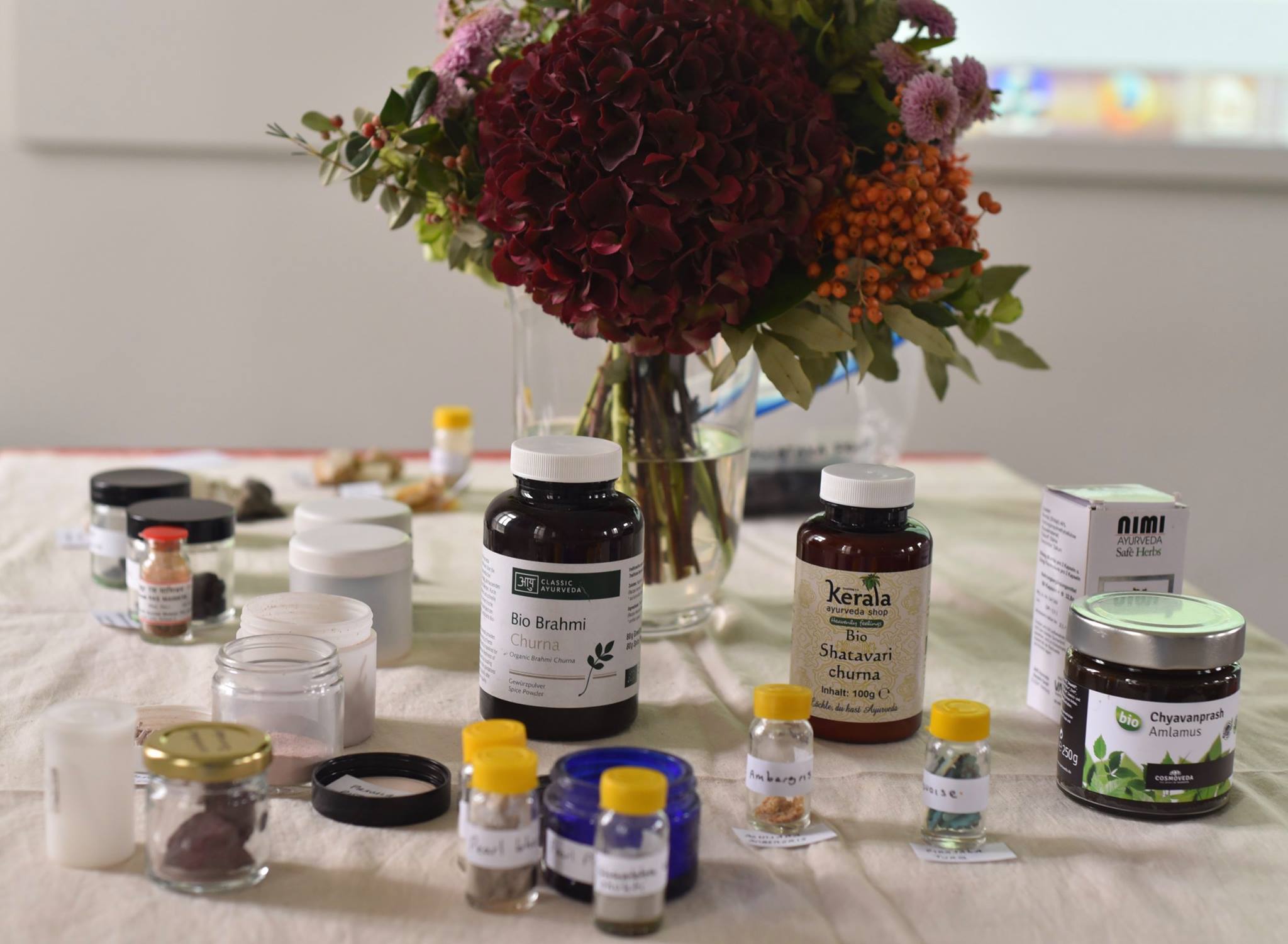 Exhibition materials: various rasāyana preparations and ingredients